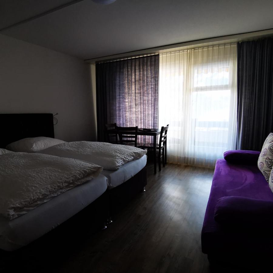 Hotel Crystal Αντελμπόντεν Εξωτερικό φωτογραφία