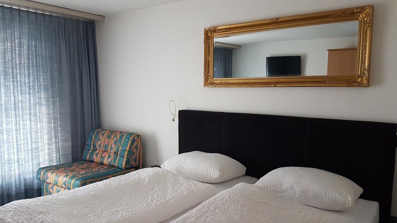 Hotel Crystal Αντελμπόντεν Εξωτερικό φωτογραφία